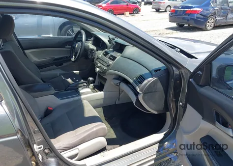 2012 Honda Accord 2.4 Lx z USA, uszkodzony, nr VIN 1HGCP2F35CA120558